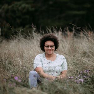 Meet your Posher, Avery